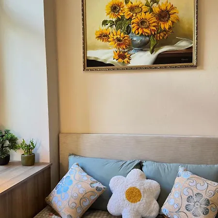 Newly Renovated In Wenceslas Square Apartment Prague